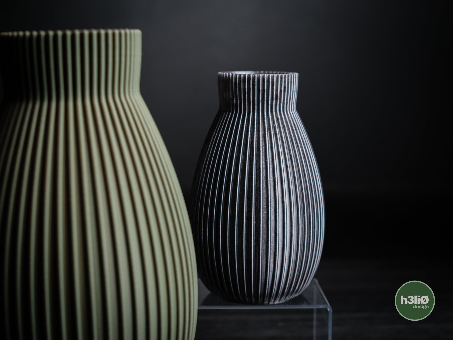 Obscura Vase